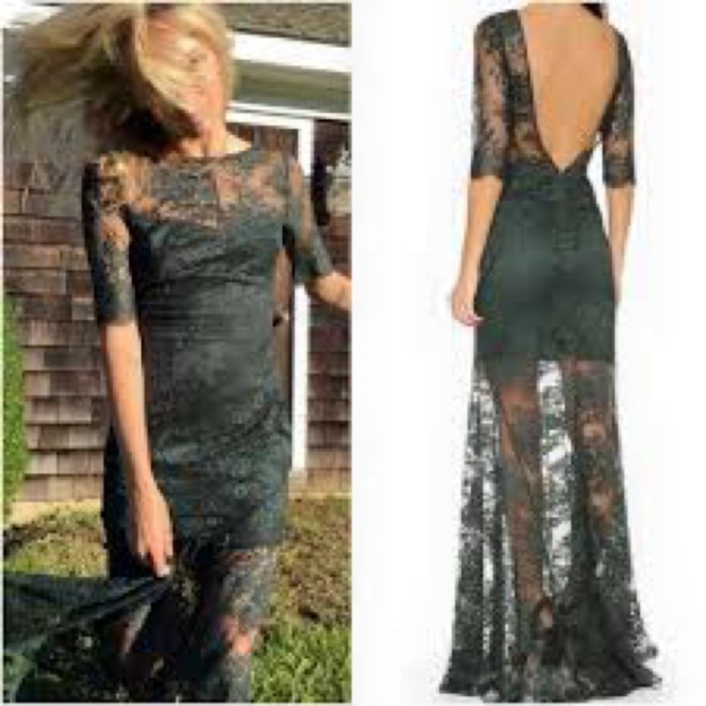 NWT Femme D’armes Bailey Lace Embroidered Gown sz 1